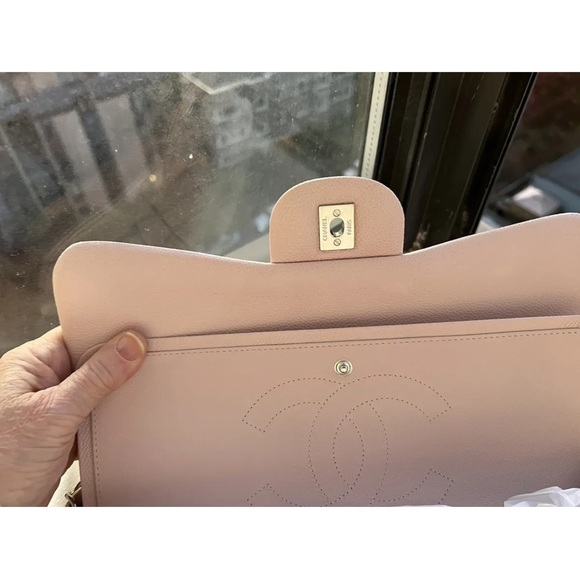 NWT Chanel Classic JUMBO LIGHT PINK Caviar Double Flap Bag Silver HW - Picture 10 of 16
